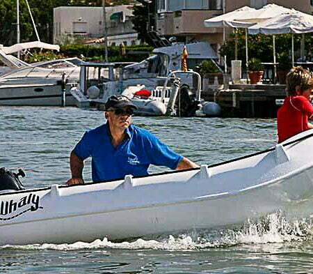 lancha-hdpe-whaly-270-1